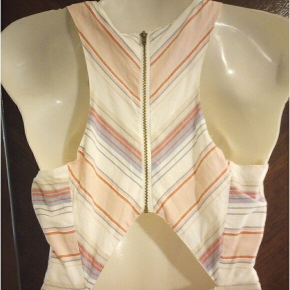 Japan striped sleeveless maxi dress with back cut out - Picture 2 of 9